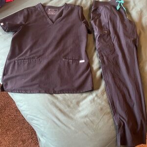 Figs Black Scrub Top & Black/Tiffany blue bottoms